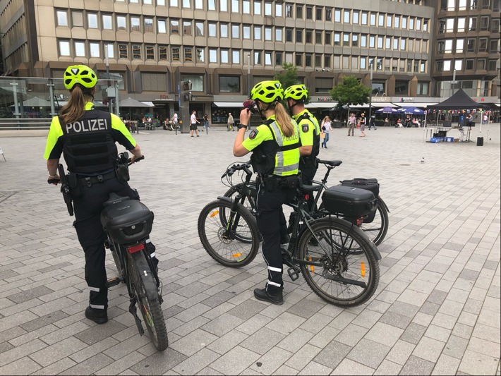 POL-GE: Streife auf dem Fahrrad - Bilanz eines Kontrolltages