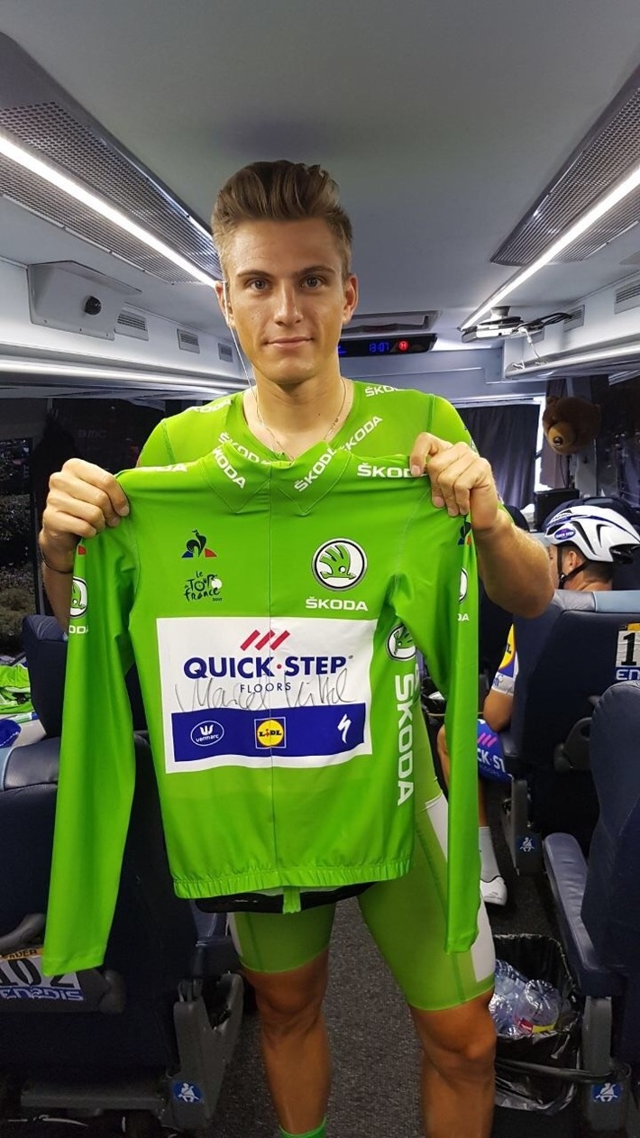 Marcel Kittel versteigert sein Grünes Tour de France-Trikot für den guten Zweck / Der Sprintstar und United Charity unterstützen mit dem Erlös die Deutsche PSP-Gesellschaft e.V.