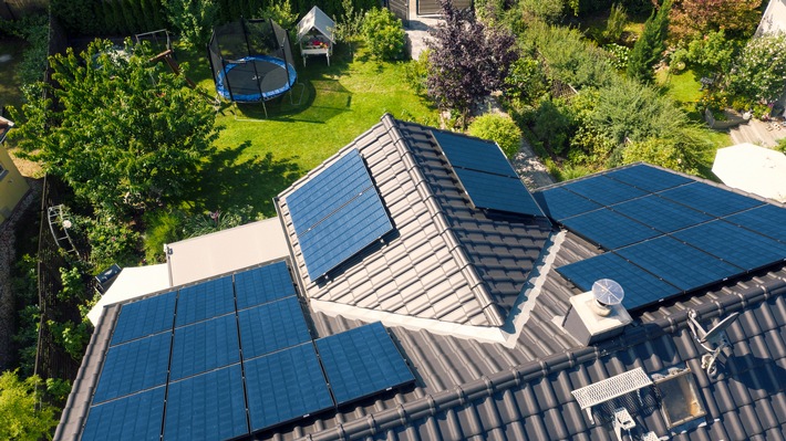 Pressemitteilung Zolar: Mit der neuen Bundesförderung für effiziente Gebäude (BEG) wird die Solaranlage für Hausbesitzer zur logischen Konsequenz