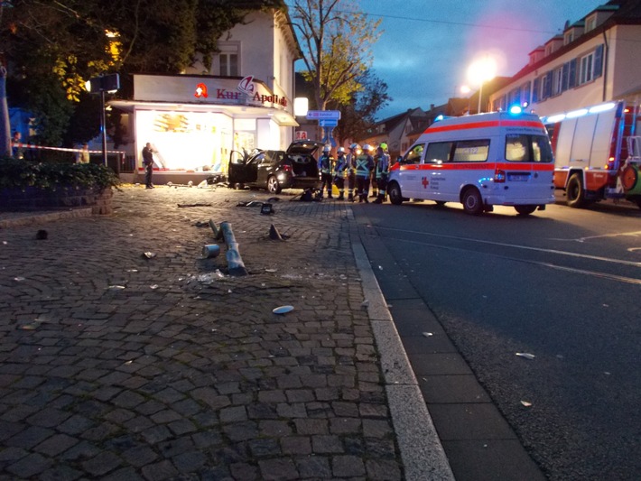 POL-PPRP: Verkehrsunfall mit schwer- und leichtverletzter Personen