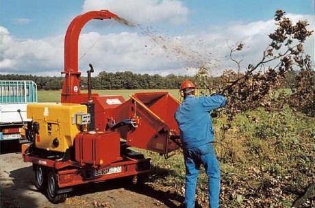 POL-NOM: Holzschredder entwendet