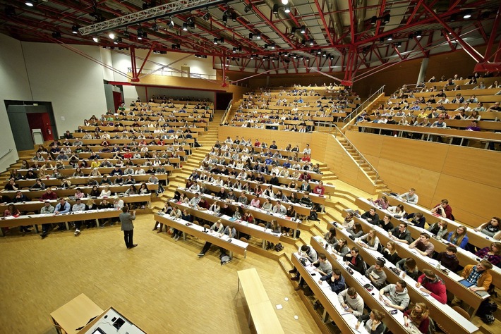 Forschung verständlich erklärt: Studium Generale startet mit neuem Termin, PI Nr. 98/2025