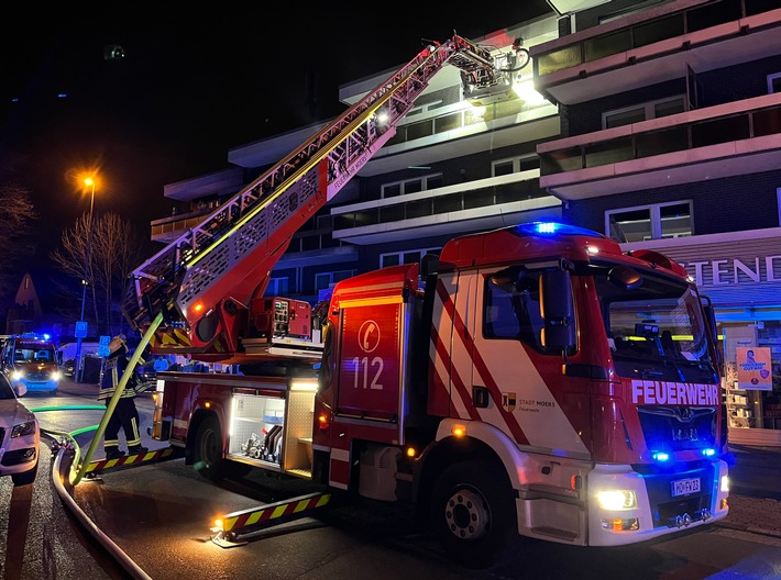 FW Moers: Silvesterbilanz Feuerwehr Moers / 15 Brandeinsätze nach dem Jahreswechsel