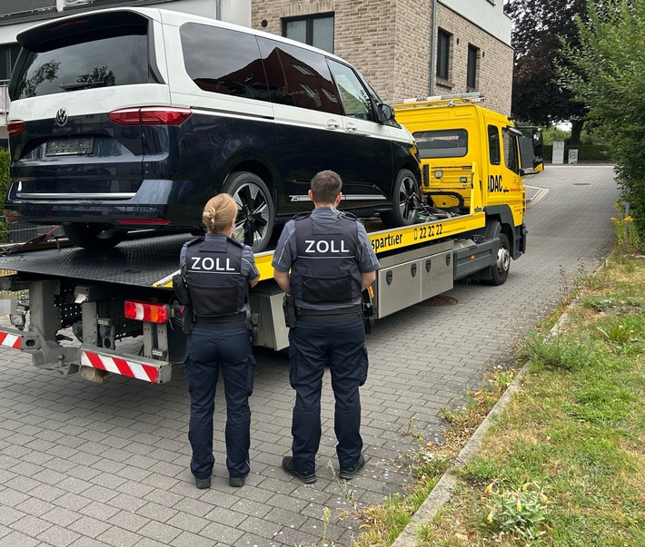 HZA-KI: Durchsuchungen bei Kieler Baufirma / Kieler Zoll stellt Vermögenswerte über 100.000 Euro sicher