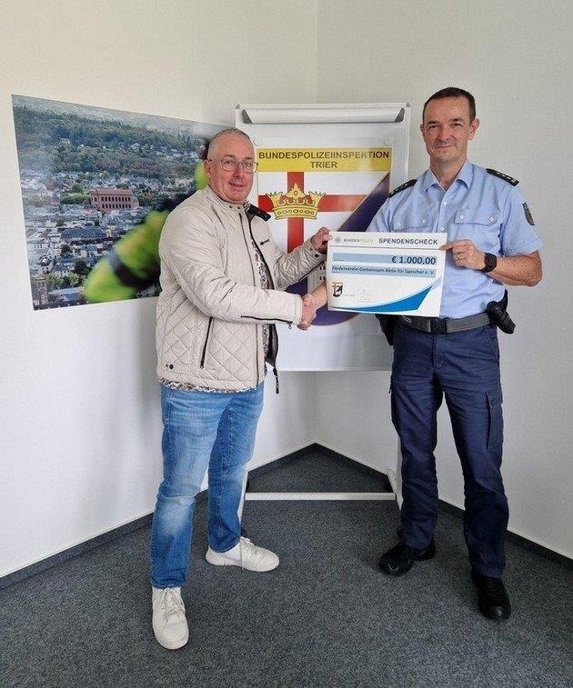 BPOL-TR: Bundespolizei Trier spendet 1.000 Euro an Förderverein in Speicher