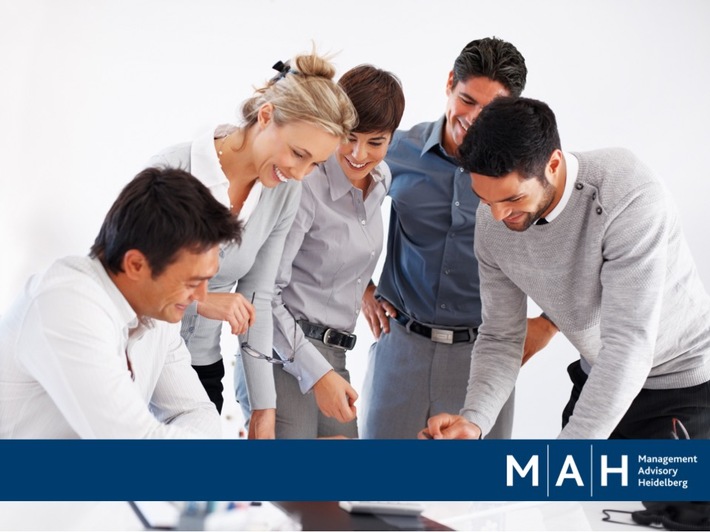MAH Advisory entwickelt neuen IHK-Zertifikatslehrgang / Weiterbildung zum HR Spezialisten (IHK) beginnt im September