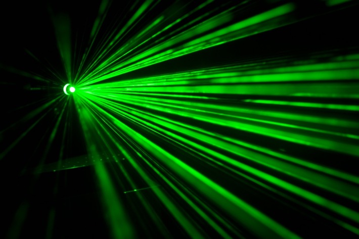 POL-PPTR: Pilot mit Laser geblendet