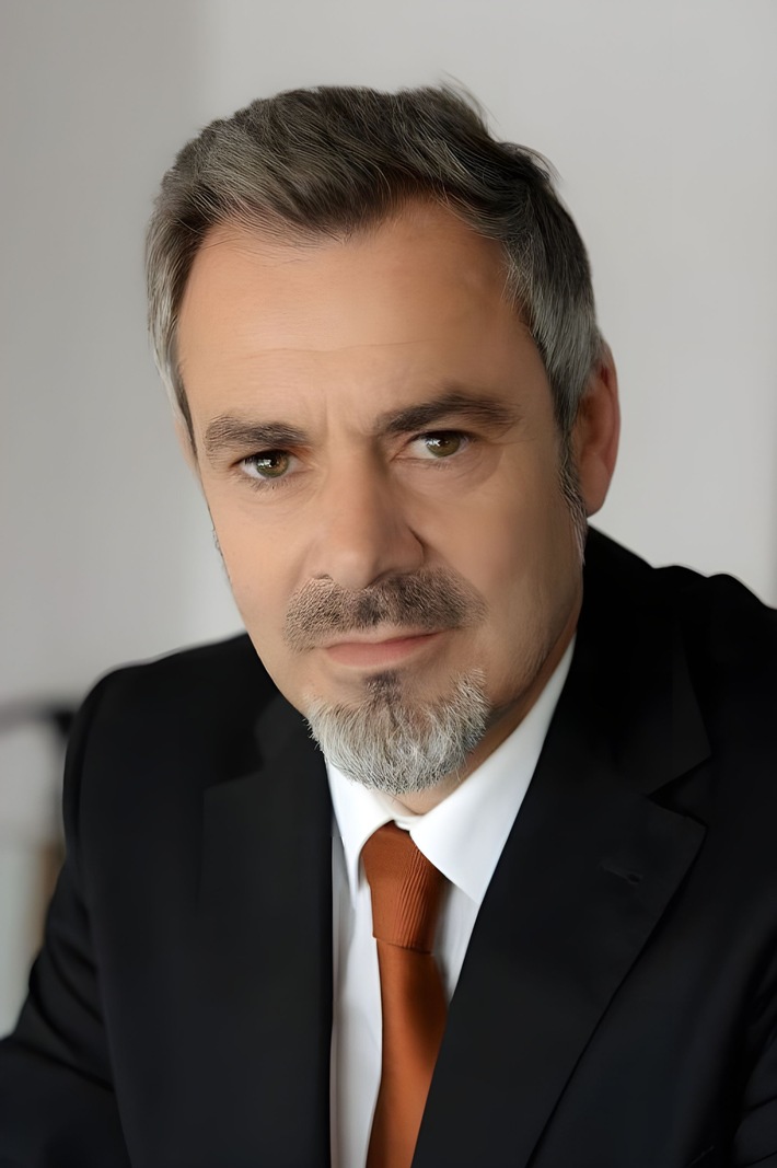 "Frischer Schwung für CareDox: Dr. Andreas Stoltze übernimmt als Beiratsvorsitzender"