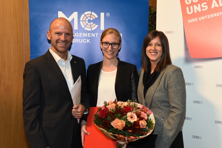MCI Absolventin Julia Wäger mit Wissenschaftspreis 2016 ausgezeichnet - BILD