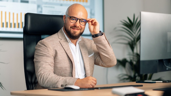 Teure Fehlentscheidungen vermeiden - Robert Giebenrath verrät, wie sich Unternehmen sicher aufstellen