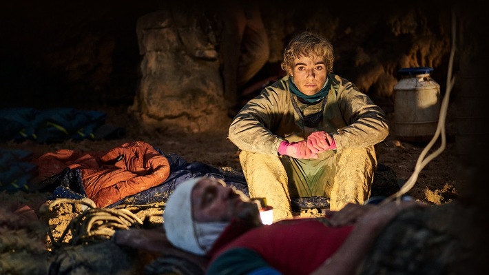 Film in due parti "La grotta di Riesending - Ogni ora conta" da subito su Play Suisse