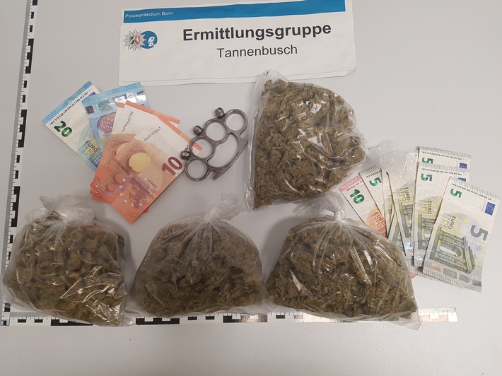 POL-BN: Erneute Drogenkontrollen in Bonn-Tannenbusch / Marihuana und Bargeld sichergestellt