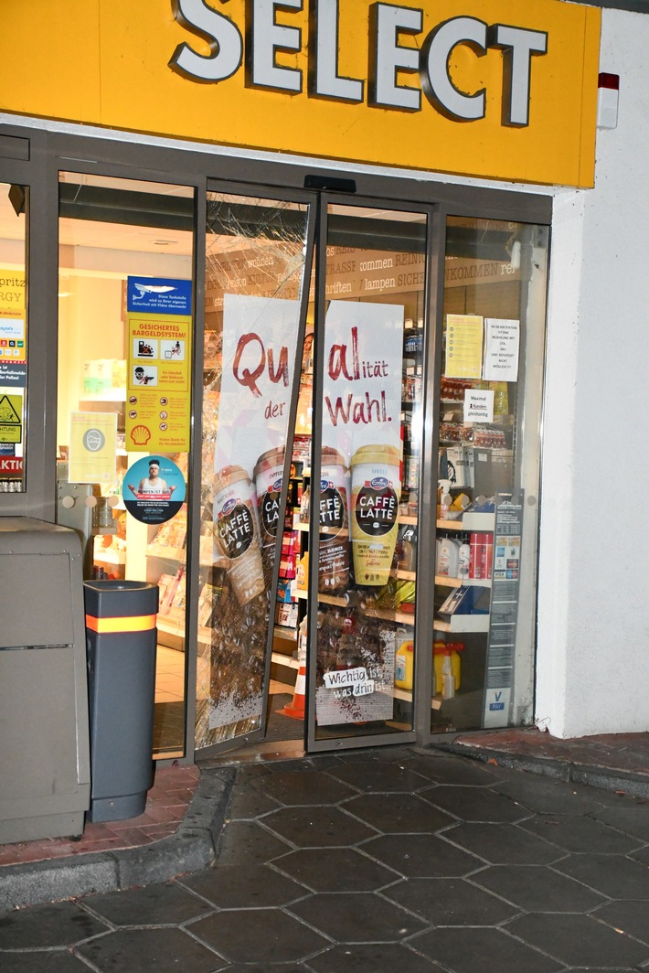 POL-ME: Unbekannte Täter brechen Geldautomat in Tankstelle auf - Ratingen - 2008063