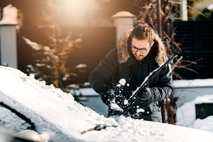 Winter-Check fürs Auto: ACV Tipps gegen häufige Pannen und Ärgernisse