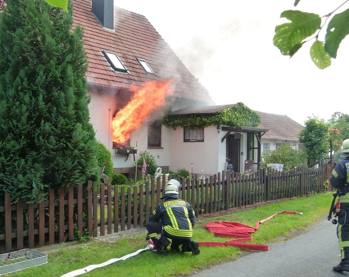 POL-MI: Vermutlich löste defekte Mikrowelle Küchenbrand aus