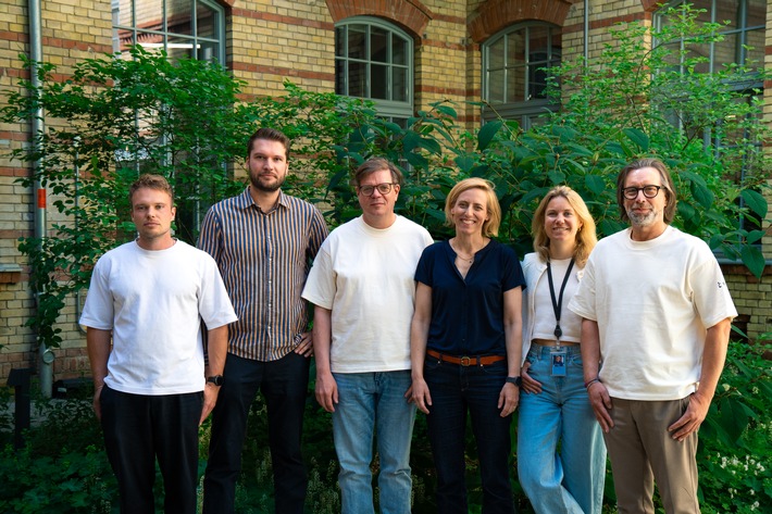 tinana verbindet Praxissoftware direkt mit Doctolib - Schluss mit manueller Terminpflege in Heilmittelpraxen / Neue bidirektionale Schnittstelle bringt Online-Buchungen automatisch in den Kalender