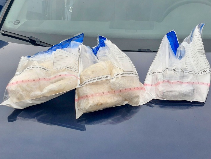 BPOL-BadBentheim: Kokain und Amphetamin im Wert von rund 78.000 Euro bei Schwerpunkteinsatz an deutsch-niederländischer Grenze beschlagnahmt