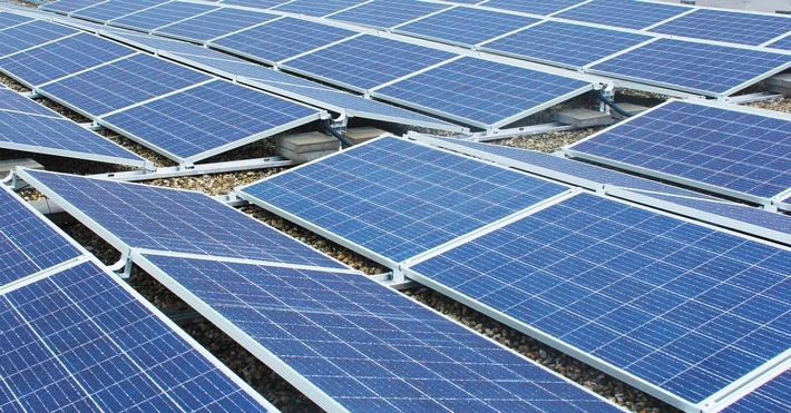 Photovoltaik Salzhausen Elektro Burmester ist der richtige Partner vor Ort / Weiterer Text über ots und www.presseportal.de/nr/154031 / Die Verwendung dieses Bildes ist für redaktionelle Zwecke unter Beachtung ggf. genannter Nutzungsbedingungen honorarfrei. Veröffentlichung bitte mit Bildrechte-Hinweis.