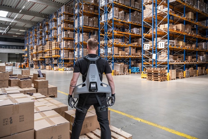 German Bionic launcht Exia: Das weltweit stärkste Exoskelett unterstützt mit echter KI-Power