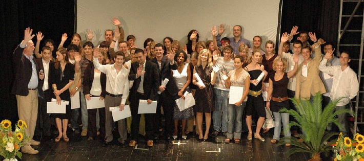 Cérémonie de remise des diplômes à L&#039;ATHENAEUM de Lausanne
