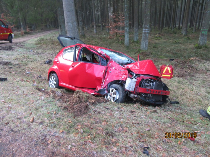 POL-PDTR: Verkehrsunfall mit verletzter Person