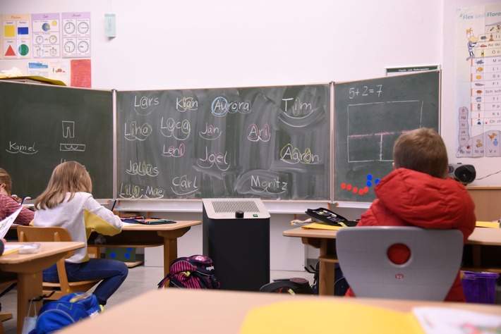 Solidarität im Eichsfeld und im Landkreis Göttingen / Saubere Luft für Schulen und Kitas - Duderstädter Wirtschaft bekämpft Corona