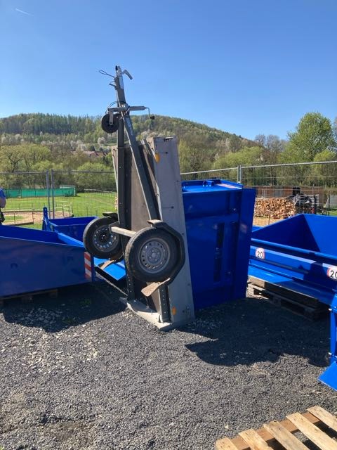 POL-ESW: Gestohlener Anhänger wieder aufgetaucht