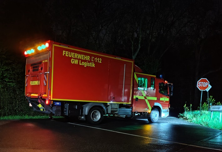 FW Gangelt: Feuerwehr hilft gestrandeter Frau mit Rollstuhl