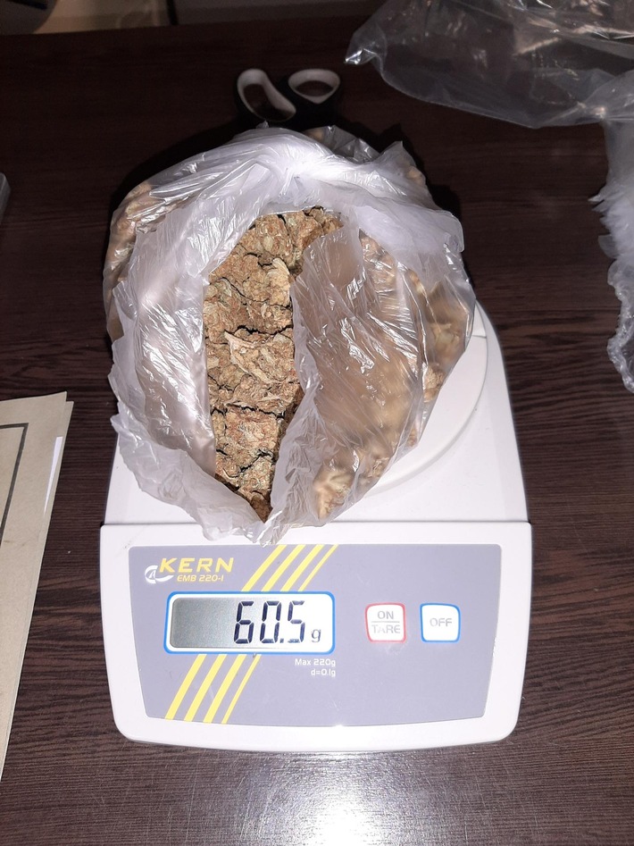 BPOL NRW: 60,5 Gramm Marihuana - Bundespolizei durchsucht Wohnung wegen Verdacht des Handels mit Betäubungsmitteln