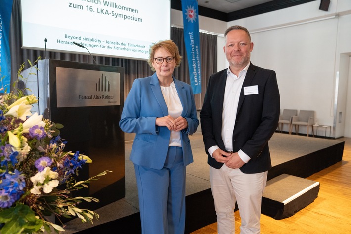 LKA-NI: LKA-Symposium "Beyond simplicity - Jenseits der Einfachheit"