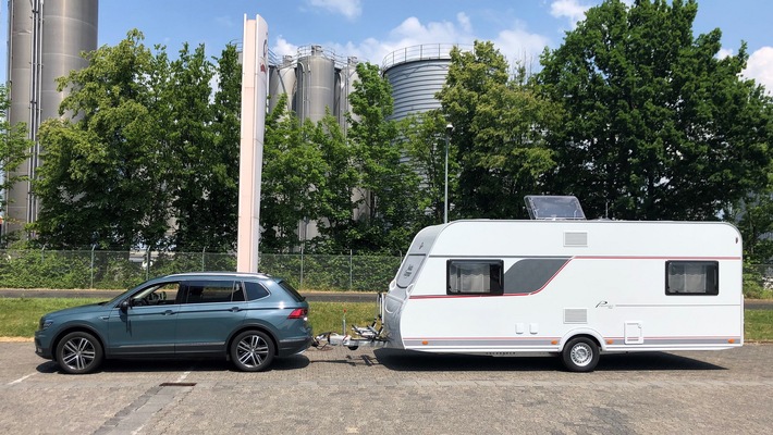 Flottes Gespann / ADAC gibt Tipps zum Fahren mit Anhänger