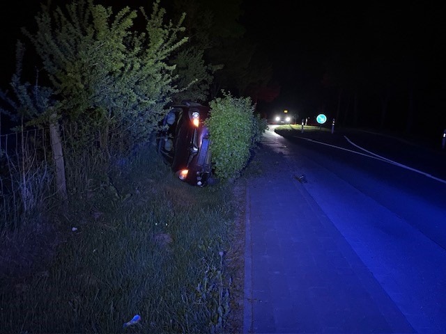 POL-PDWIL: Verkehrsunfall unter Alkoholeinfluss