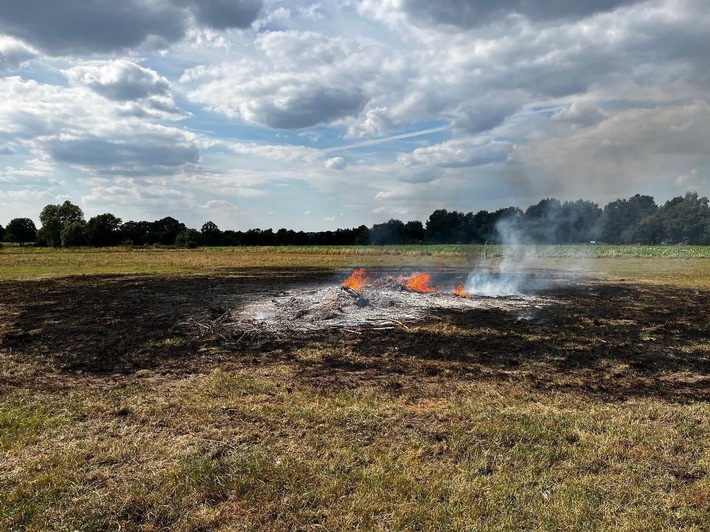 FW Kranenburg: Flächenbrand