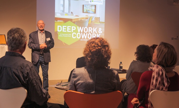 "Wir sind mittendrin in der Arbeitswelt der Zukunft" -  Mehr als 70 Experten diskutierten in Bern auf der iafob-deutschland-Jahrestagung "Deep Work & Cowork: Die neue Lust am Arbeiten"