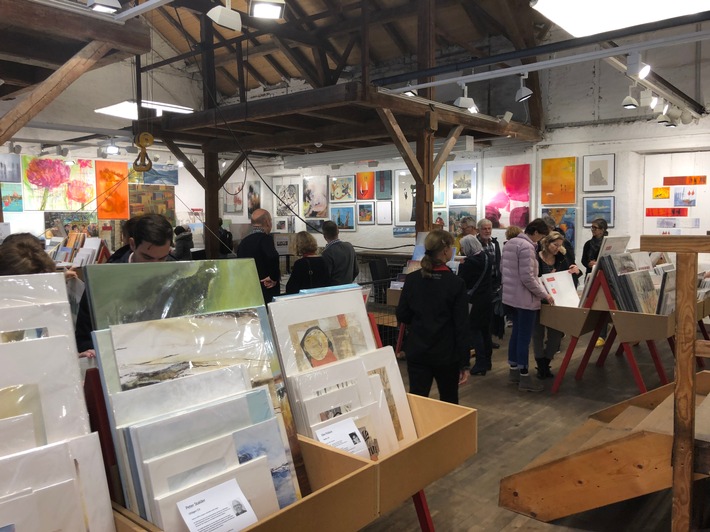 Echte Kunst muss nicht teuer sein / Solothurner Ausstellung bietet Kunst zu Preisen an, die sich jeder leisten kann