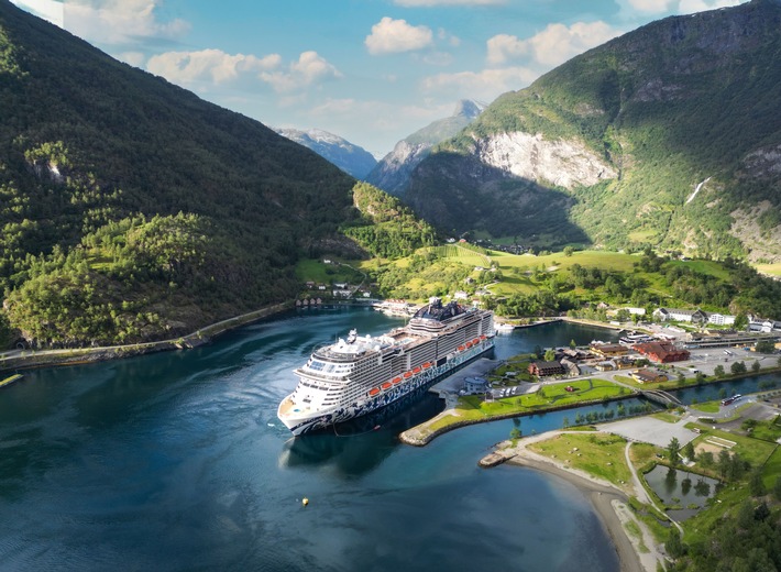 Die MSC Euribia unternimmt auch im Sommer 2026 Kreuzfahrten von Kiel nach Norwegen / Weiterer Text über ots und www.presseportal.de/nr/170483 / Die Verwendung dieses Bildes für redaktionelle Zwecke ist unter Beachtung aller mitgeteilten Nutzungsbedingungen zulässig und dann auch honorarfrei. Veröffentlichung ausschließlich mit Bildrechte-Hinweis.