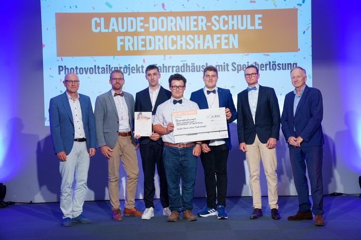 Pressemitteilung: Berufliche Schule aus Friedrichshafen gewinnt Wettbewerb der BW Stiftung