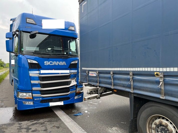 POL-PDLD: Zwei Unfälle auf der Autobahn