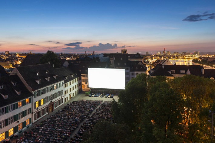 Allianz Cinema: Aufregende Sommernächte für Filmfans auf dem Münsterplatz