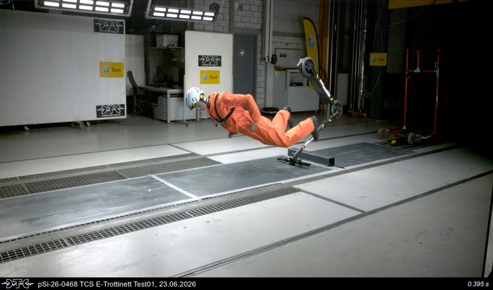 Crash-test de trottinettes électriques : le casque réduit les conséquences potentielles d