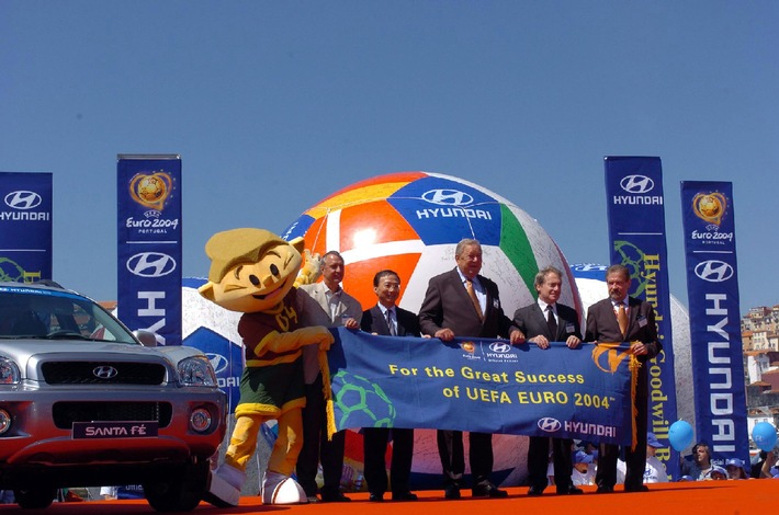 La passion du football - Hyundai fait vibrer le monde du football en accueillant les meilleures équipes amateurs mondiales au Portugal