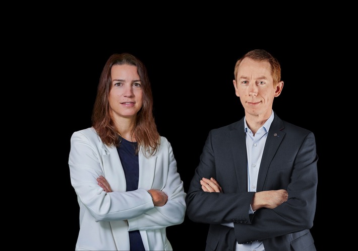 Lampenwelt Gründer &amp; CEO Thomas Rebmann wechselt in den Lampenwelt-Beirat – Vanessa Stützle wird neue Lampenwelt-CEO neben ihrer Rolle als LUQOM-CEO