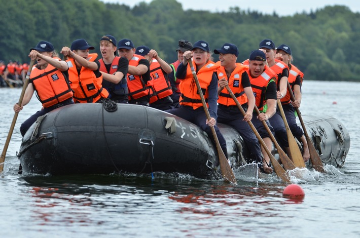 BPOLD-BBS: Panther Challenge - "Das härteste Schülercamp Deutschlands"