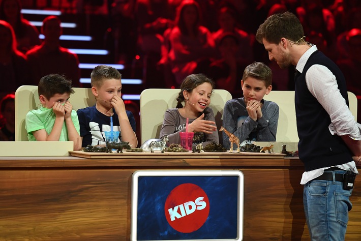 Oh, Shit! Können Heiner Lauterbach, Arne Friedrich, Wigald Boning und Jeannine Michaelsen in "LUKE! Die Schule und ich - VIPs gegen Kids" Tiere anhand ihres Geschäfts erkennen?