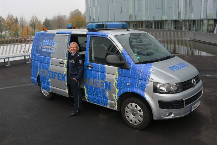 POL-ME: Polizei berät am "Streifenwagen" - Haan - 2301080