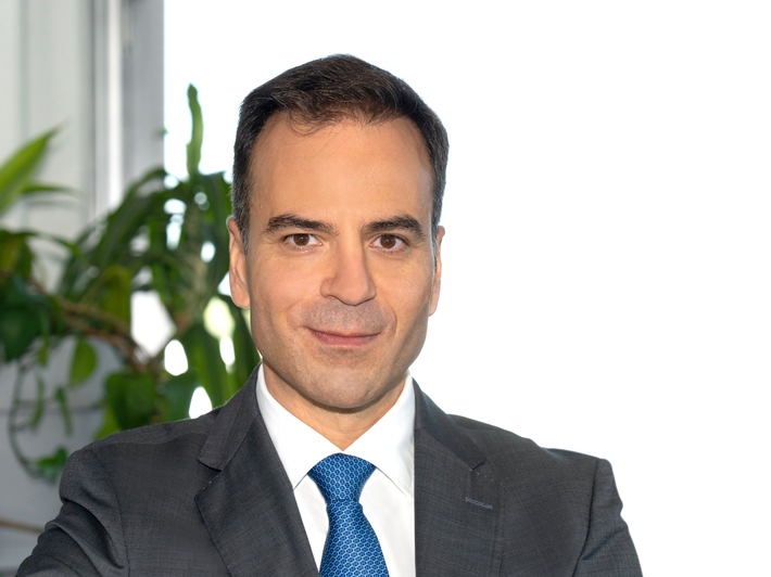 Konstantinos Vasiadis: Wie Handelsunternehmen mit der Verwertung von Retourenwaren punkten