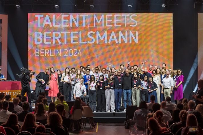 Bertelsmann fördert Top-Talente bei internationalem Netzwerktreffen in Berlin