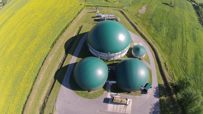 Energy2market bundesweit Marktführer in der Vermarktung und Regelung von Biogas-Anlagen - Ein Drittel der deutschen Biogas-Branche im e2m-Kraftwerk gebündelt