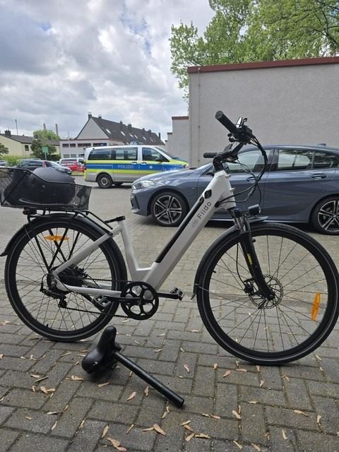 POL-K: 250523-2-LEV Ziviler Fahnder beobachtet Fahrraddiebstahl- Festnahme - Polizei sucht Eigentümer des E-Bikes