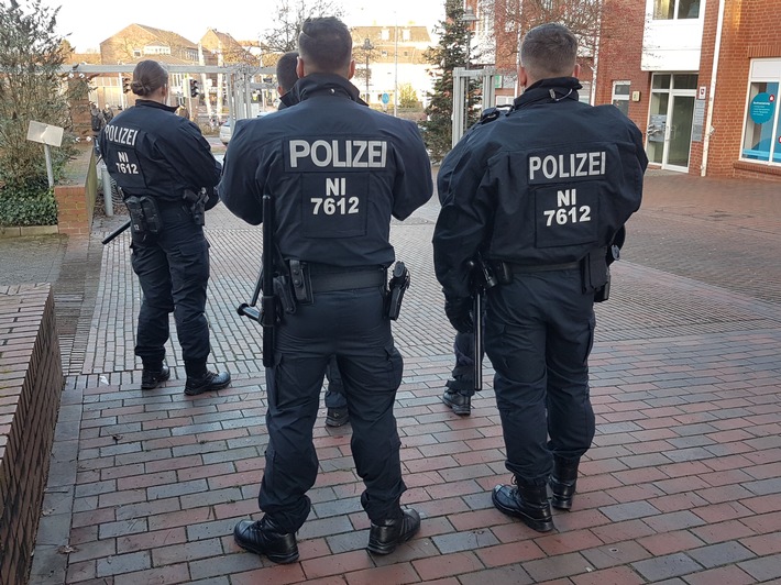 POL-STD: Demonstration in Buxtehude friedlich und störungsfrei verlaufen